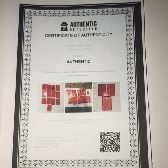 AUTHENTIC CHANEL 7 OF ♦️ COLLECTORS EDITION PLAYING CARD - Picture 3 of 4